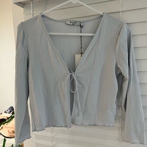 NWT NAKD tie front powder blue cardigan rubbed size medium